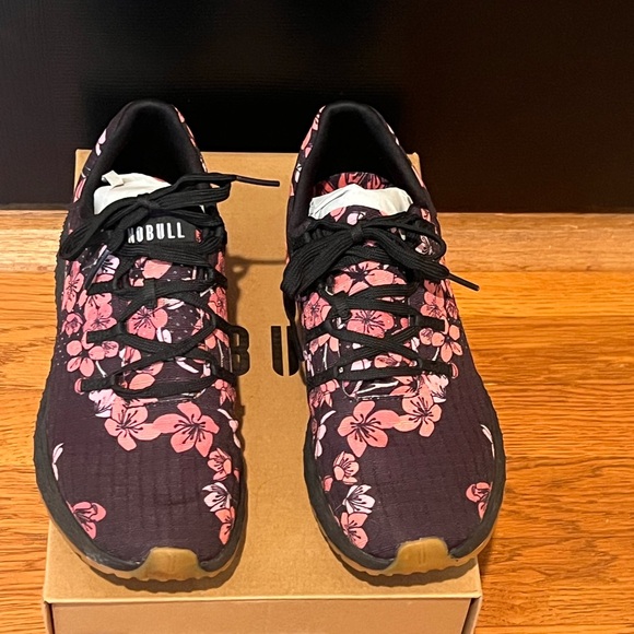 NEW IN BOX NOBULL Black and Pink Floral Women's Sneakers - Picture 8 of 12